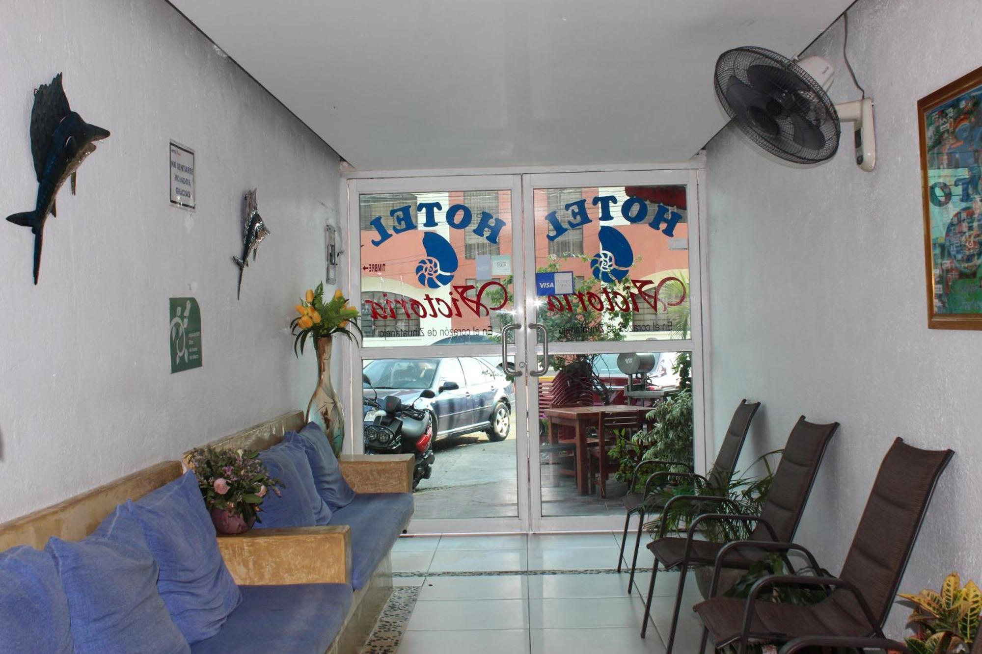Hotel Victoria Zihuatanejo Exterior photo